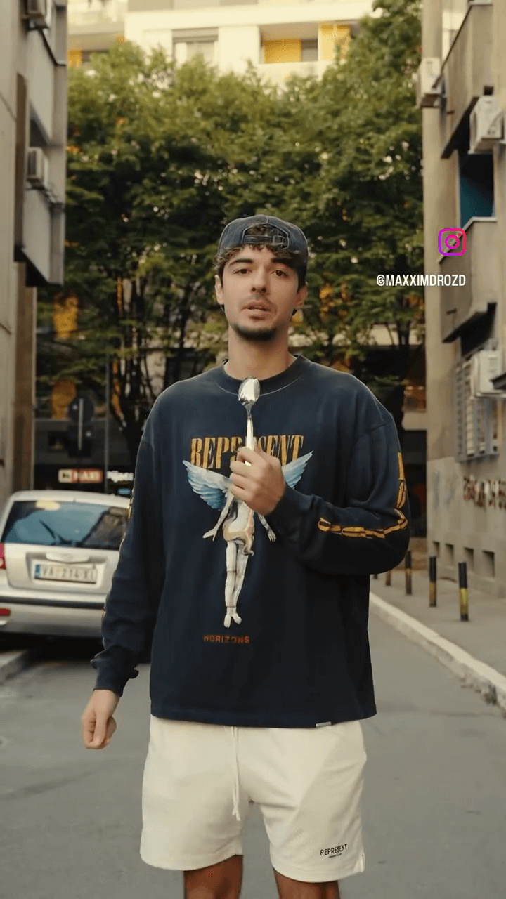 UGC (USER GENERATED CONTENT)